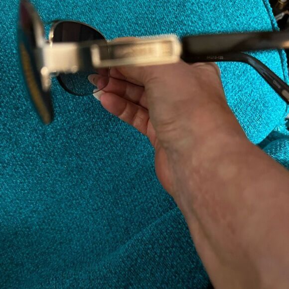 💥💥. Fossil modified aviator unisex sunglasses💥💥 - Picture 5 of 10